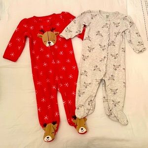 Set of 2 Carter’s baby girls holiday reindeer jammies size 9m